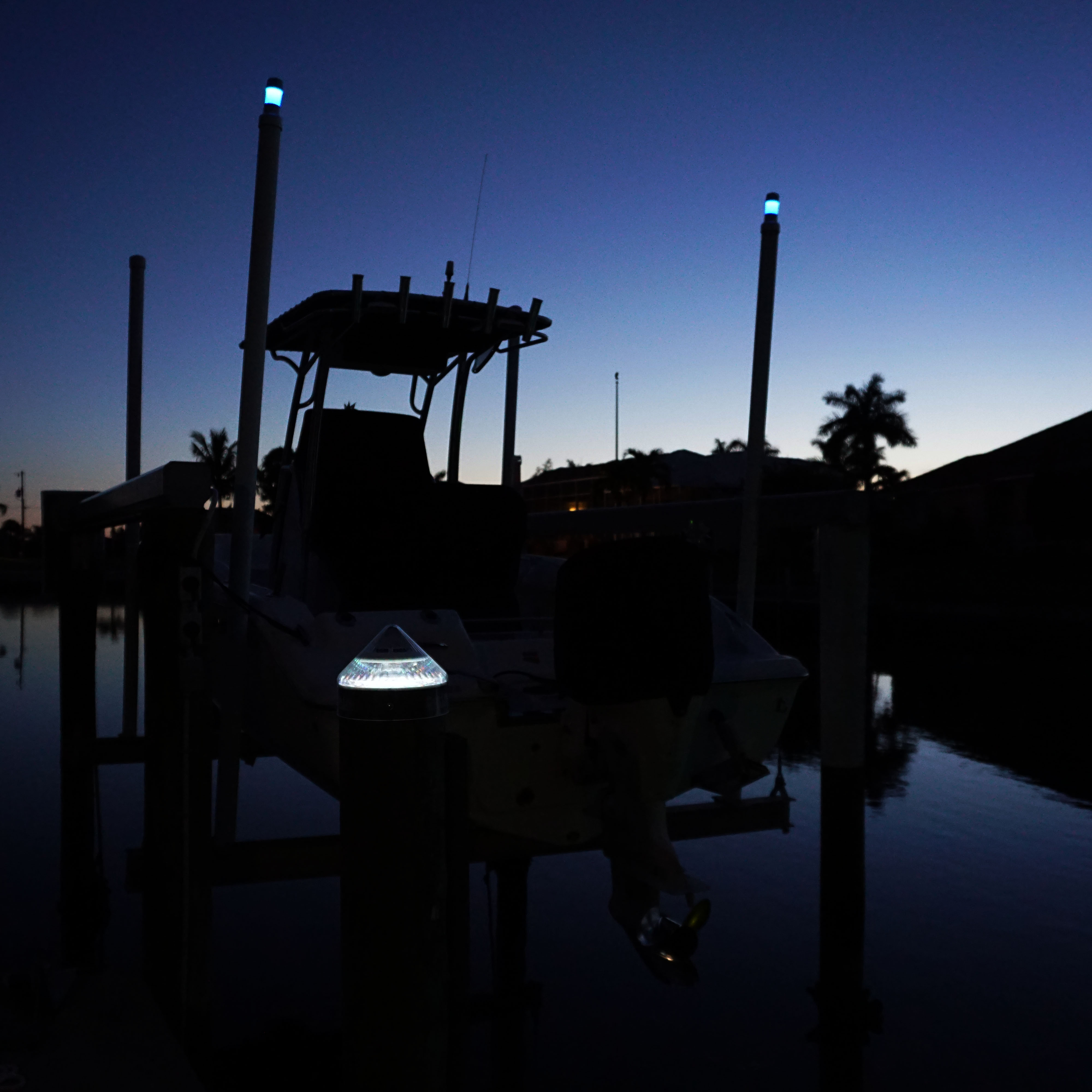 GuideLite Boat Lift Light Underwater Fish Light